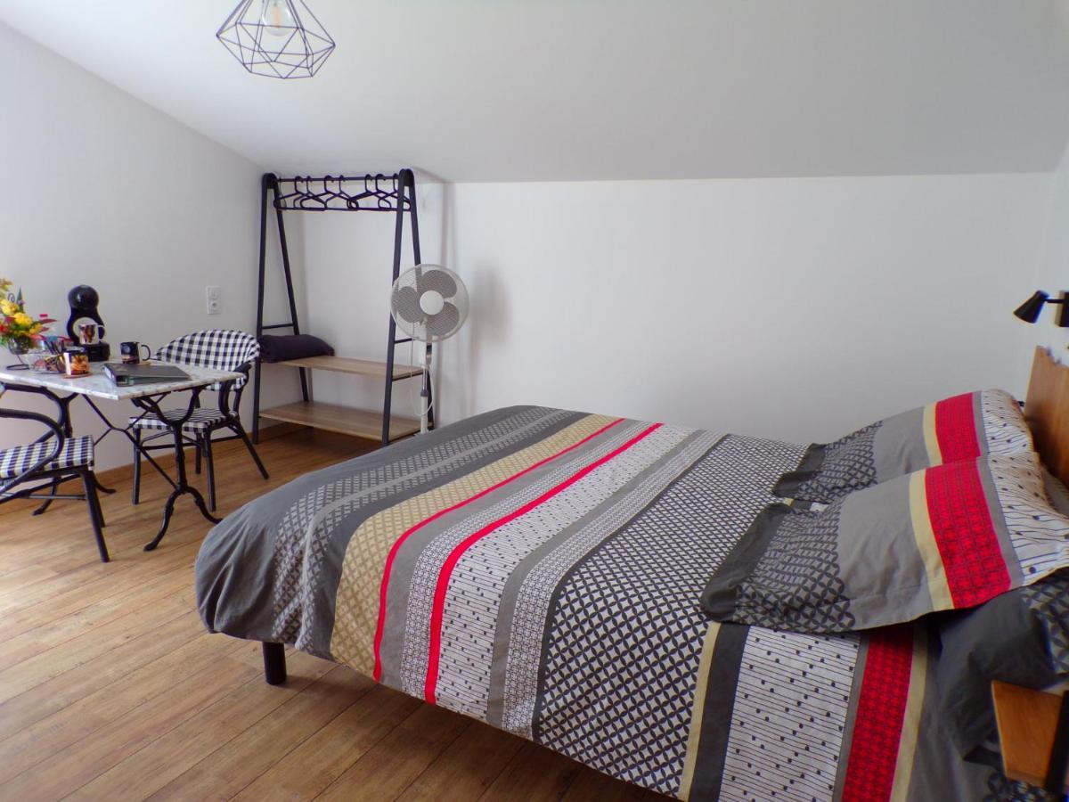Bed and Breakfast Les Terrasses à Saint-Paul-en-Pareds Extérieur photo